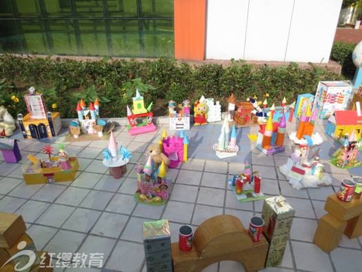河南開(kāi)封紅纓六四六幼兒園幼兒繪畫展