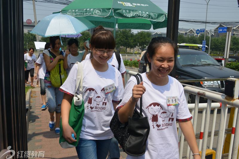 不為炎炎烈日，只為參觀品牌園所