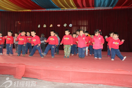 山東齊河紅纓紅太陽(yáng)幼兒園舉辦感恩節(jié)活動(dòng)