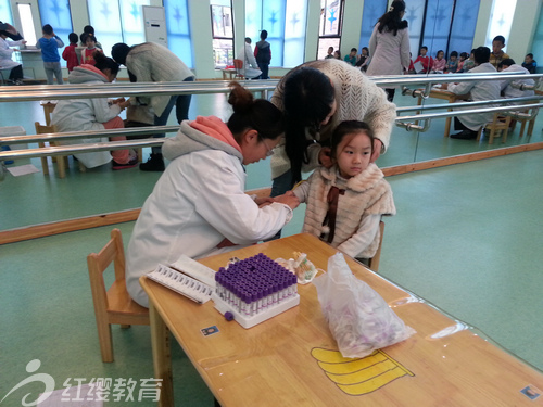 安徽合肥紅纓時(shí)代幼兒園開(kāi)展春季體檢  