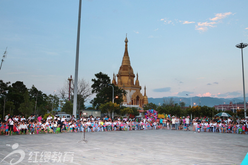 云南梁河紅纓開(kāi)發(fā)區(qū)幼兒園慶六一親子同樂(lè)活動(dòng)