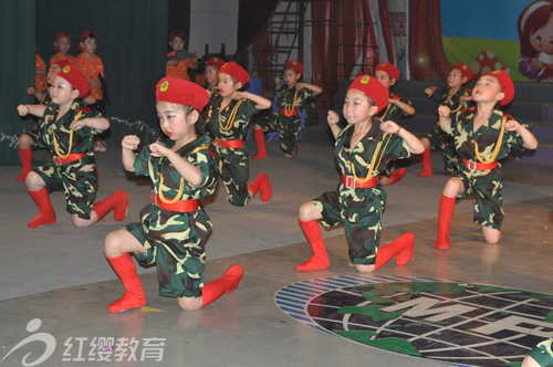 山東煙臺牟平紅纓商業(yè)幼兒園慶六一活動紀實