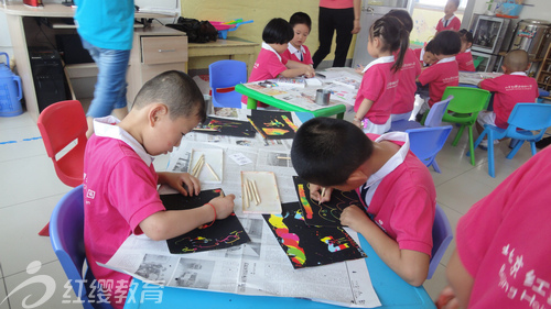 山東壽光紅纓愛心雙語幼兒園舉辦六一活動(dòng)