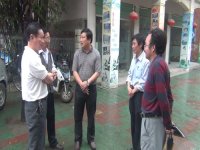 六里坪鎮(zhèn)黨委書記紀道斌同志5月10日蒞臨我園調(diào)研學前
