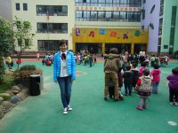 不斷學(xué)習(xí)，不斷提高。江津幾江幼兒園學(xué)習(xí)參觀