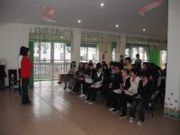 戴園長和李主任第二次接待了荊州教院大一的學(xué)生